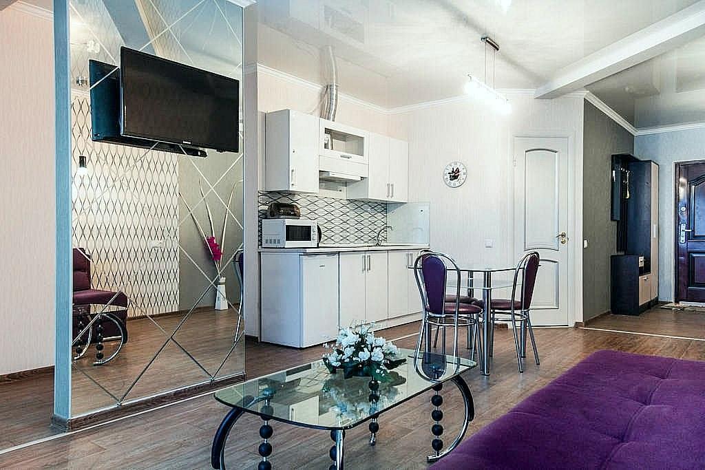 Sobornaya Art-Deco Style Apartment นิโกลาเยฟ ภายนอก รูปภาพ
